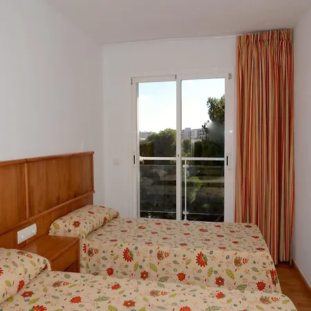 Apartment In Estartit With Shared Pool L'Estartit