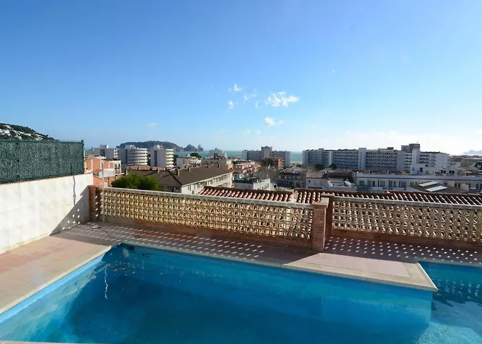 In Estartit With Shared Pool Apartment *